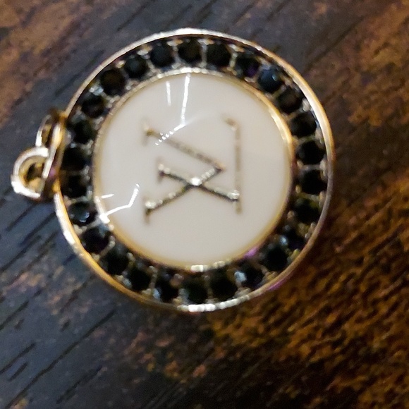 Louis Vuitton Black and White Pendant - Picture 3 of 6